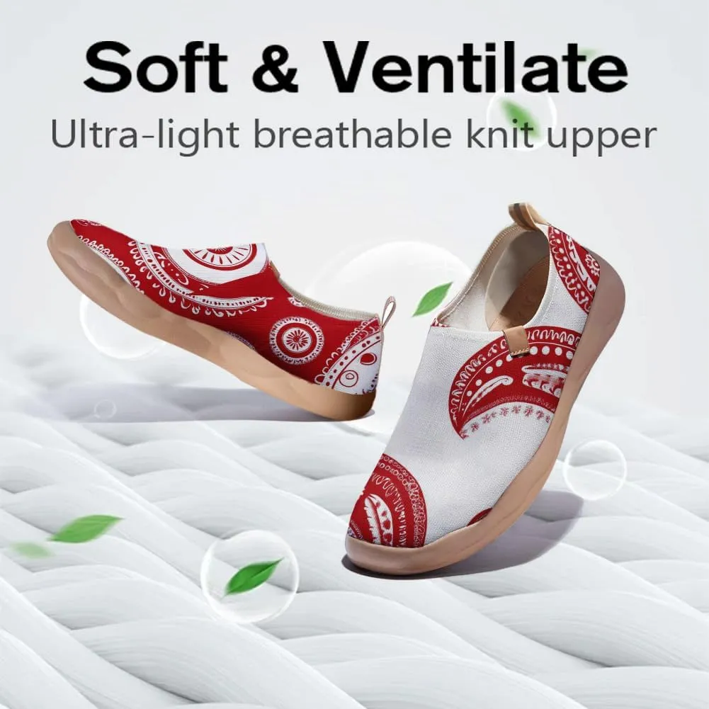 Women's Art Travel Shoes Slip-on Loafers Comfortable, Light and Fashionable Knitted Sneakers
