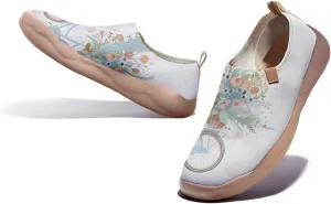 Women's Art Travel Shoes Slip-on Loafers Comfortable, Light and Fashionable Sneakers